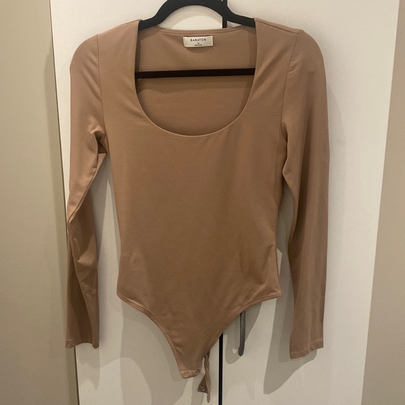 Babaton *NEW* Bodysuit - Picture 1 of 2